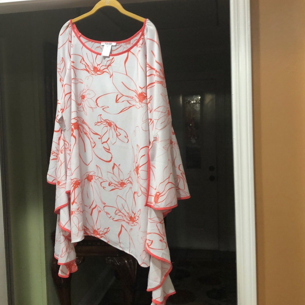 Ruffle Sleeve pull over blouse